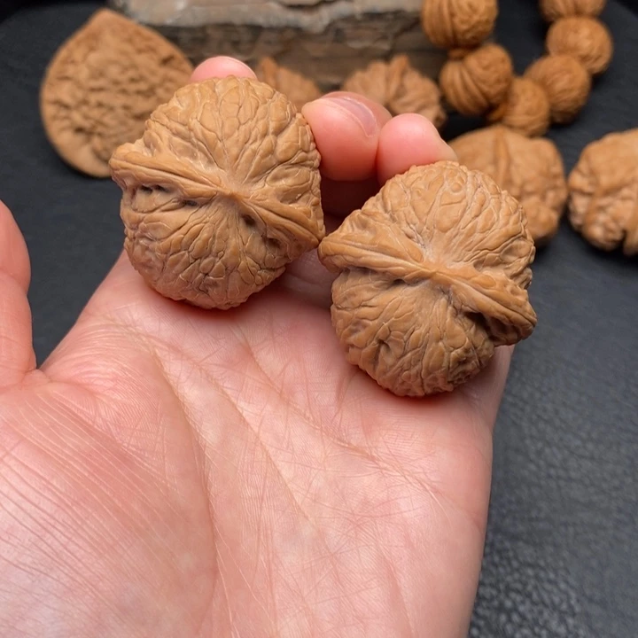 桃核把件全品37乾隆磨