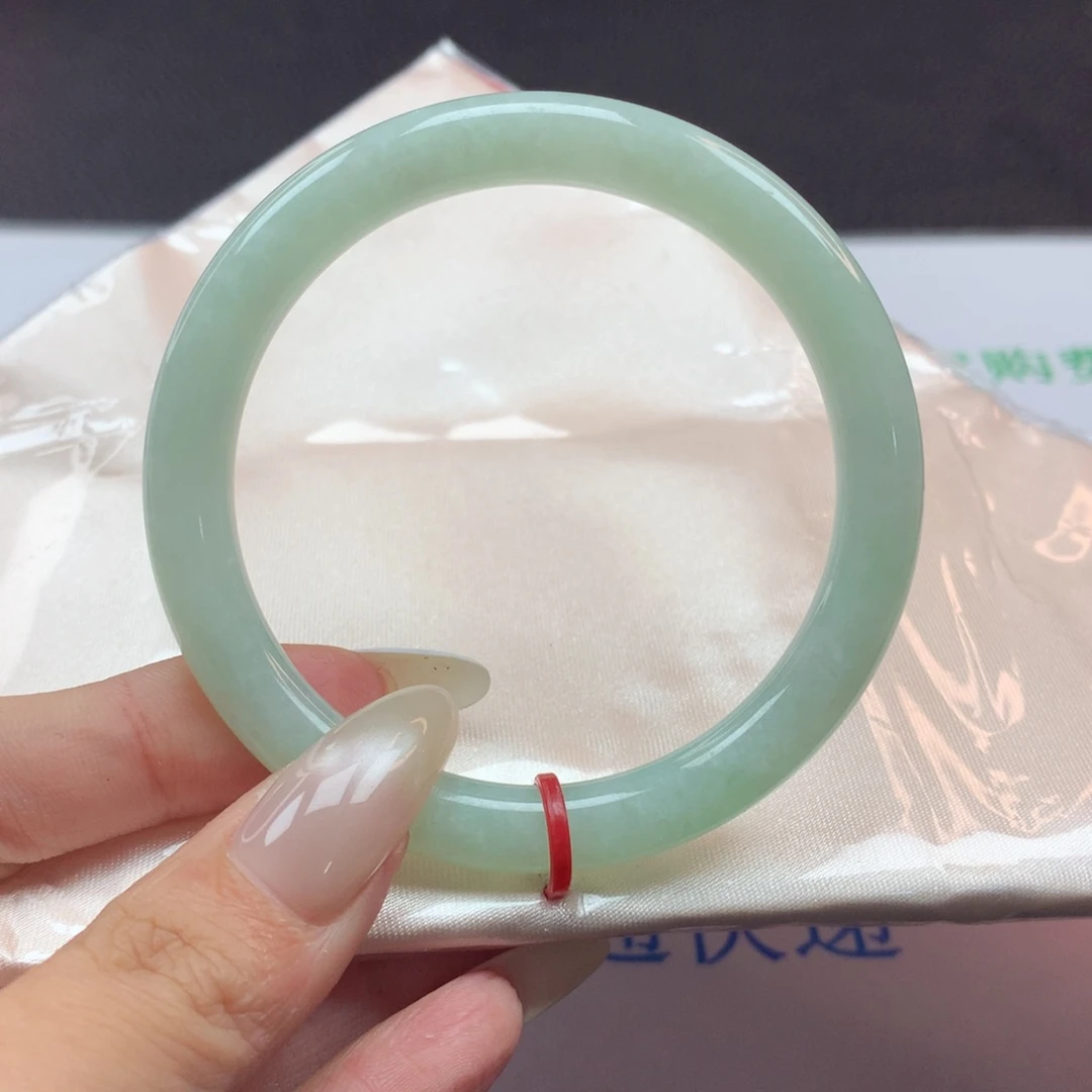 未镶嵌手镯翡翠w82069