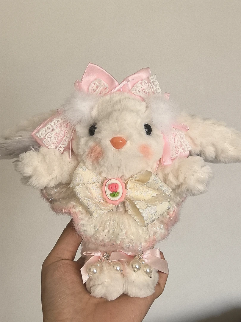 富婆狠狠拆垂耳兔钥匙扣挂件