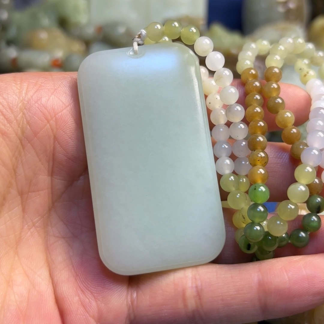 和田玉吊坠(不含链)未镶嵌