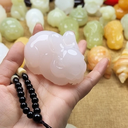 齐***缘玉天然玉石手把件