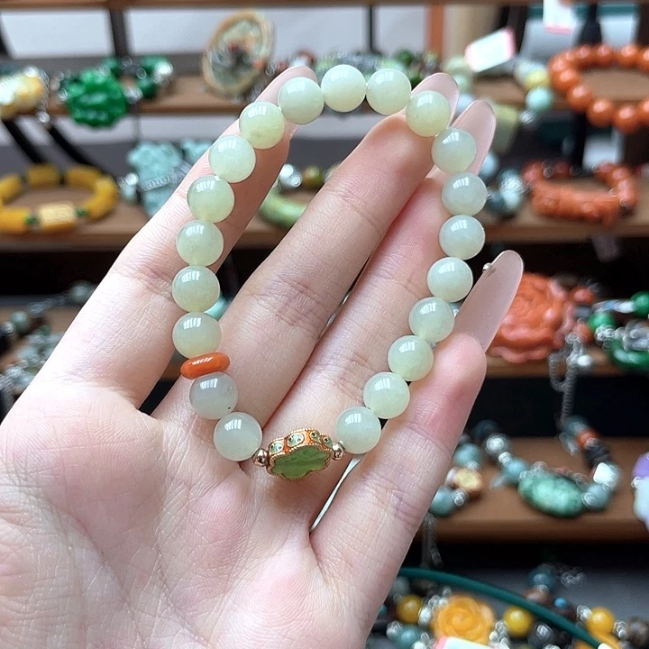 未镶嵌手链和田玉（糖玉）饰品