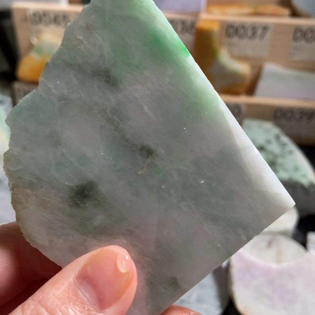 翡翠未镶嵌颈饰天然翡翠