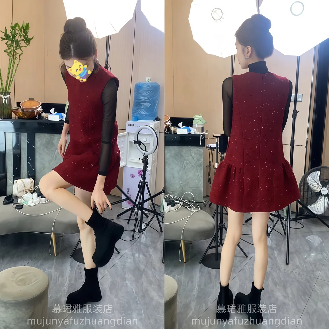 早秋网红新显气质瘦时尚高级感洋气小香风法式精致女小衫+马甲裙