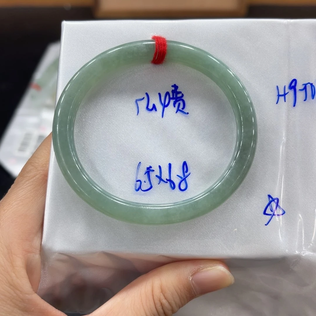 未镶嵌手镯翡翠翡翠