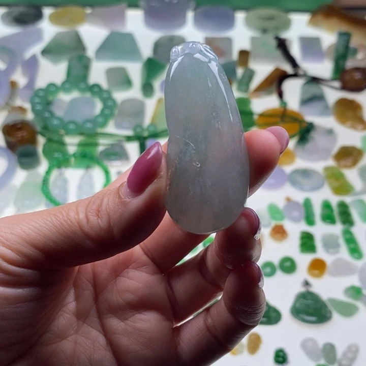 翡翠未镶嵌挂件天然翡翠