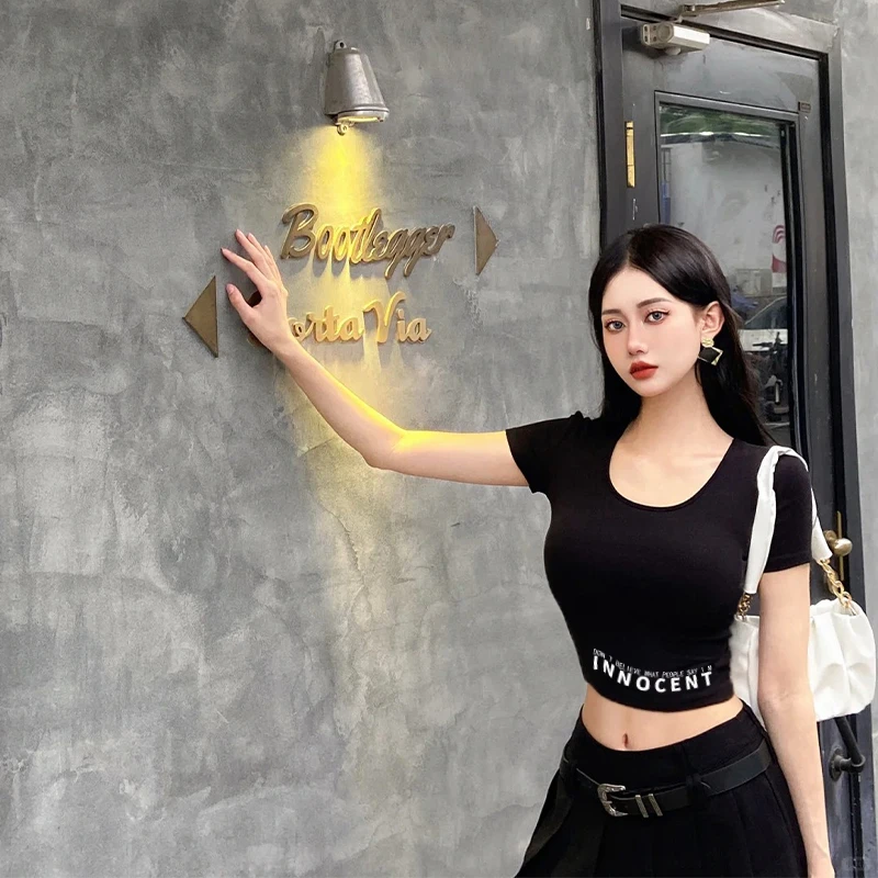 圆领吊带背心女夏季内搭短款大码打底内穿外穿无袖独特纯欲上衣