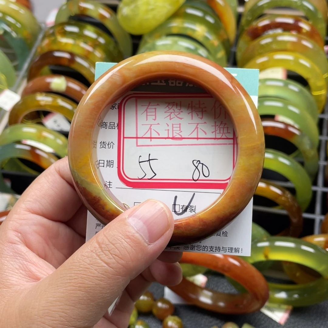 未镶嵌蛇纹石玉手镯有裂手镯特价不退不换