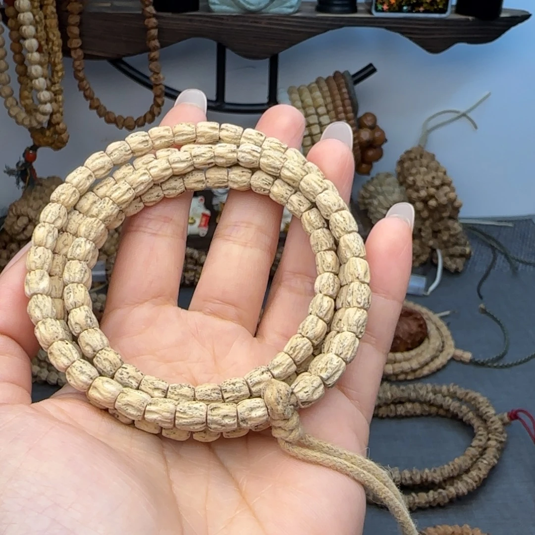 三***奶柏木手串/手链高桩顺纹