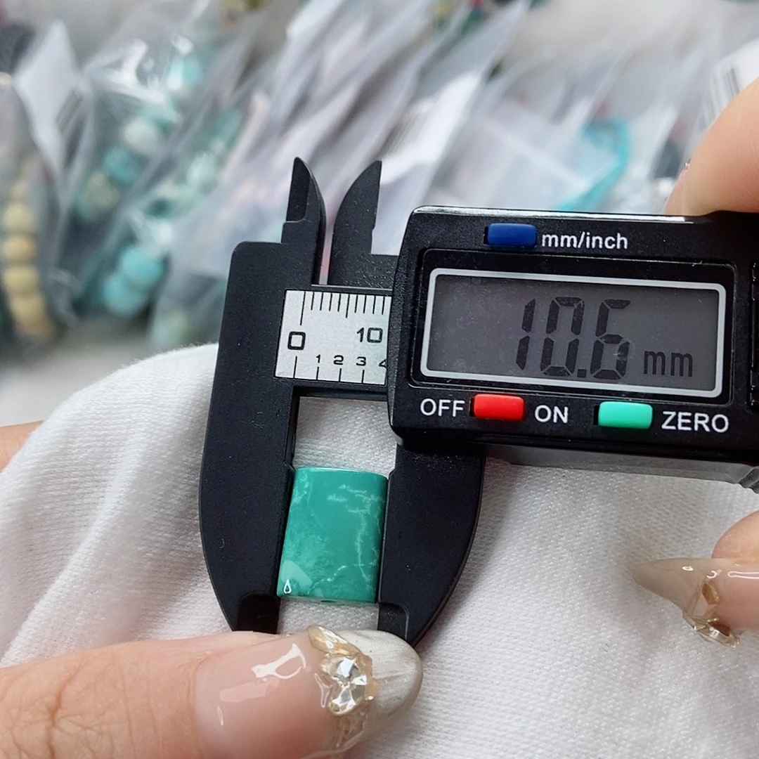 未镶嵌南红玛瑙珠宝奇石