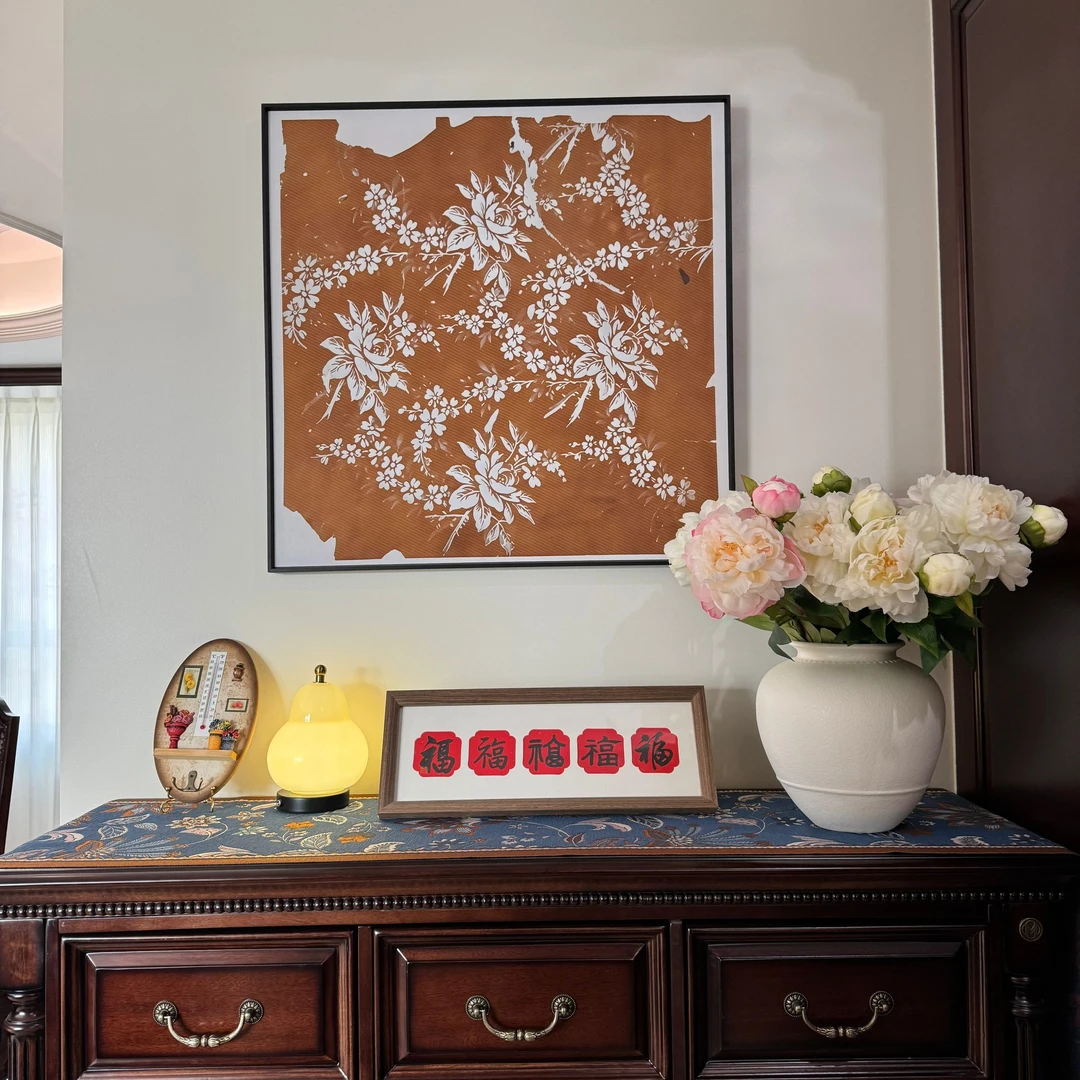 现代中古美拉德色系梅花客厅装饰画玄关挂画卧室走廊壁画餐厅挂画