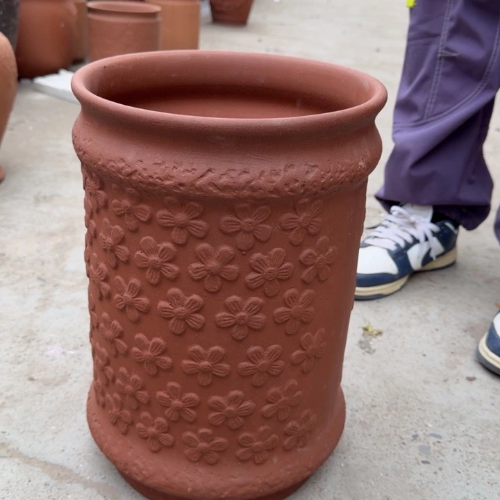 紫砂花盆口25高37宜兴紫砂 底部瑕疵