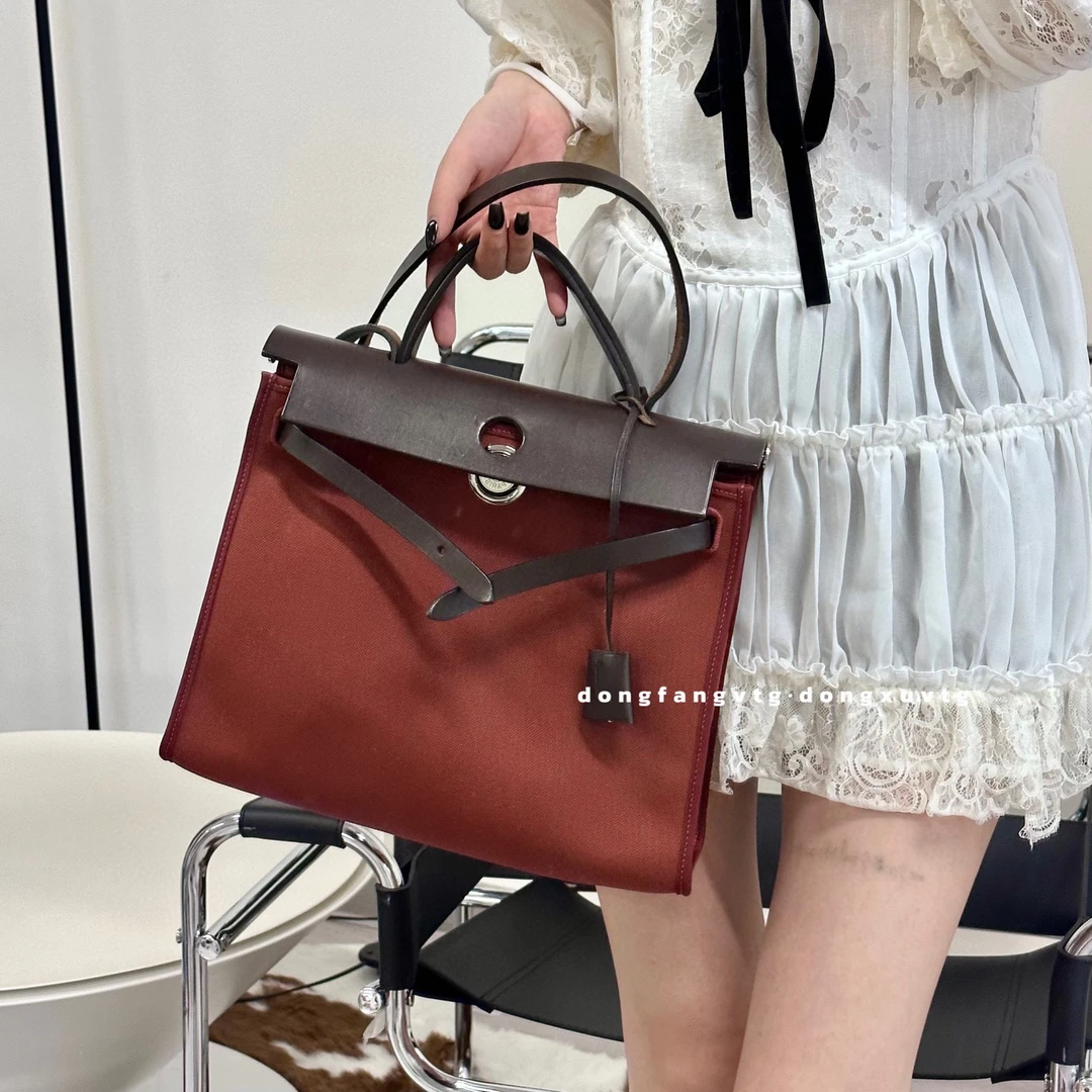 95新 Hermes/爱马仕 爱马仕红棕公文斜挎包 K