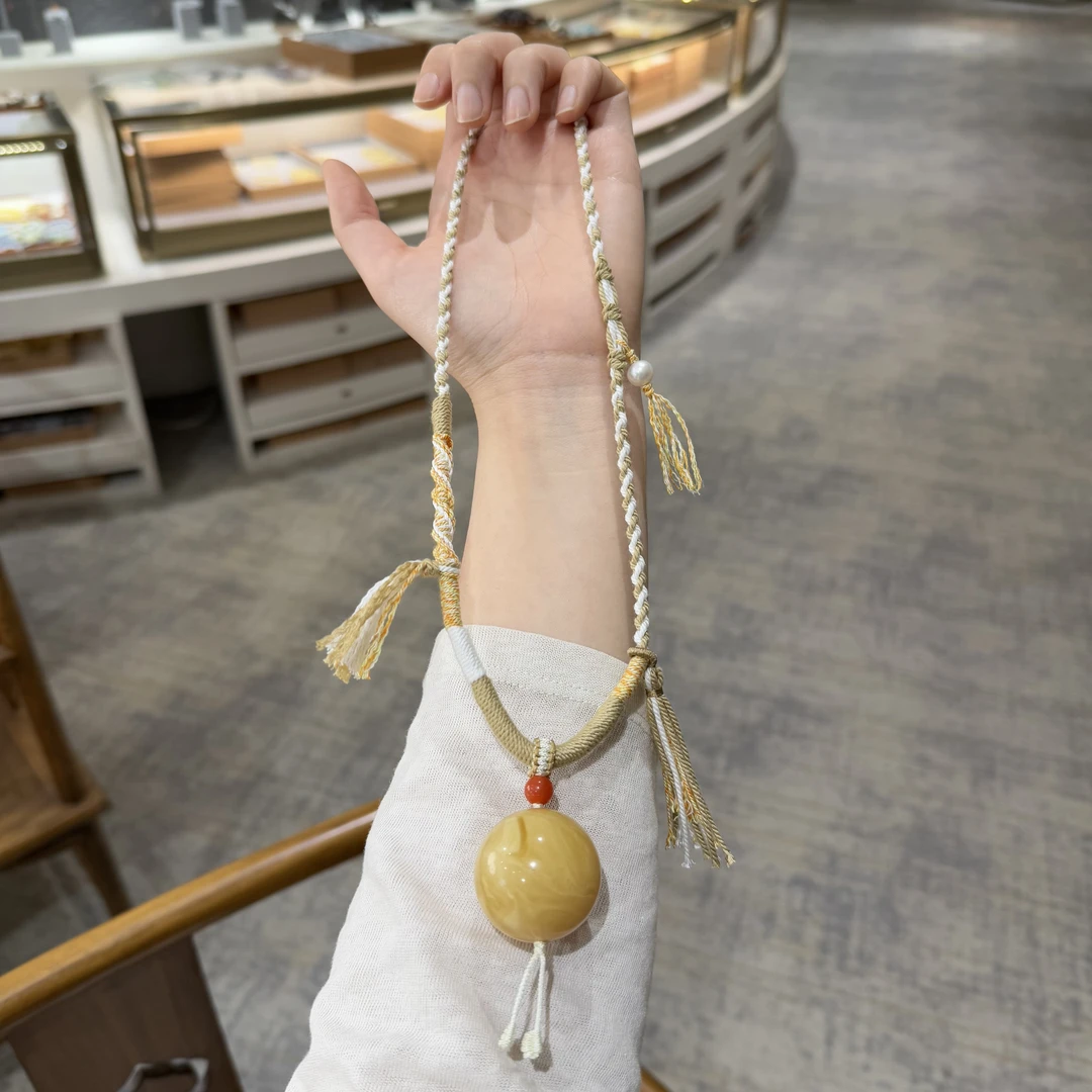【铭舍 东方既白·浓白花锁骨链20mm以上】俄料蜜蜡锁骨链流苏设计款