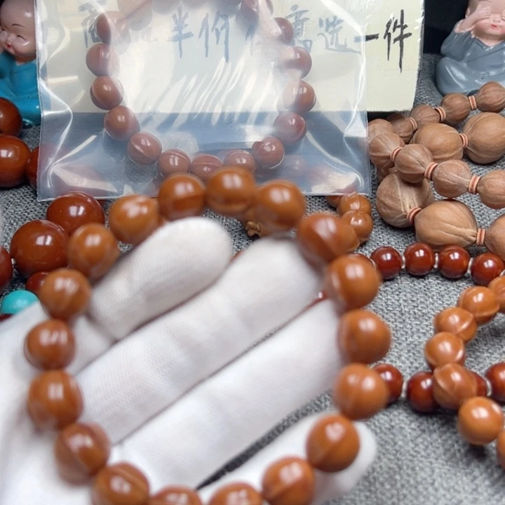 天***鸿橄榄核手串1.2鲨鱼背福利反油