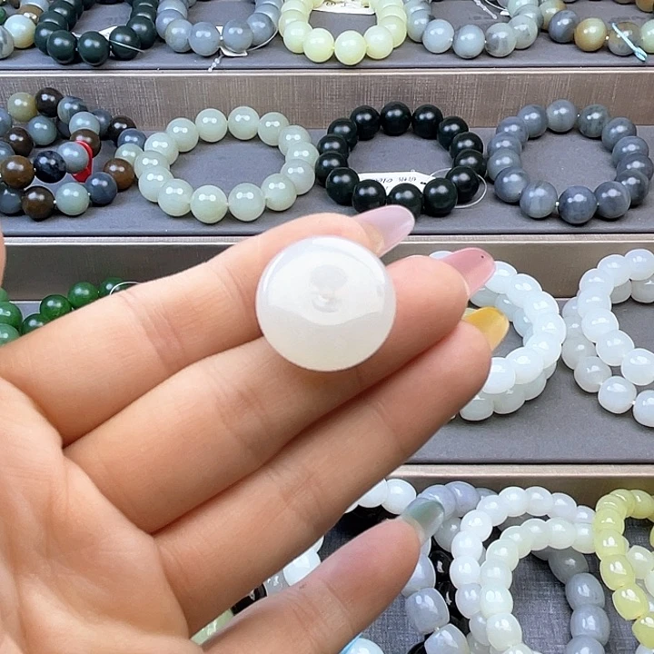 手链未镶嵌和田玉