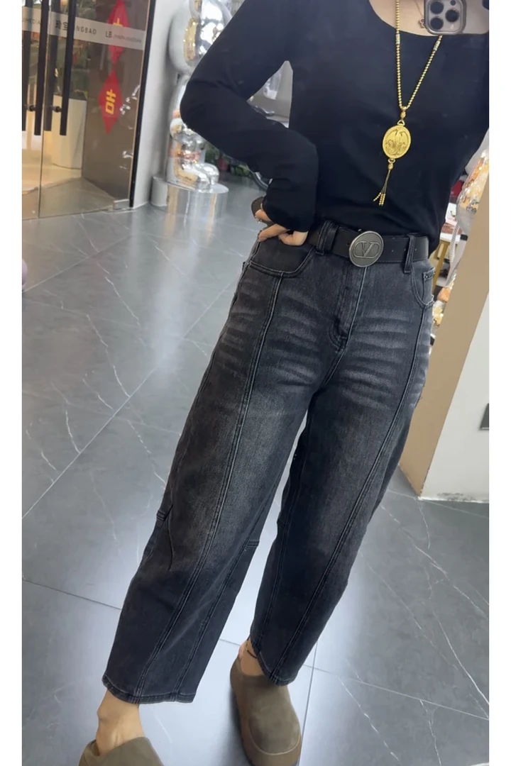 秋季新款微弹牛仔裤女2025年大码宽松显瘦遮肉直筒弯刀九分牛仔裤