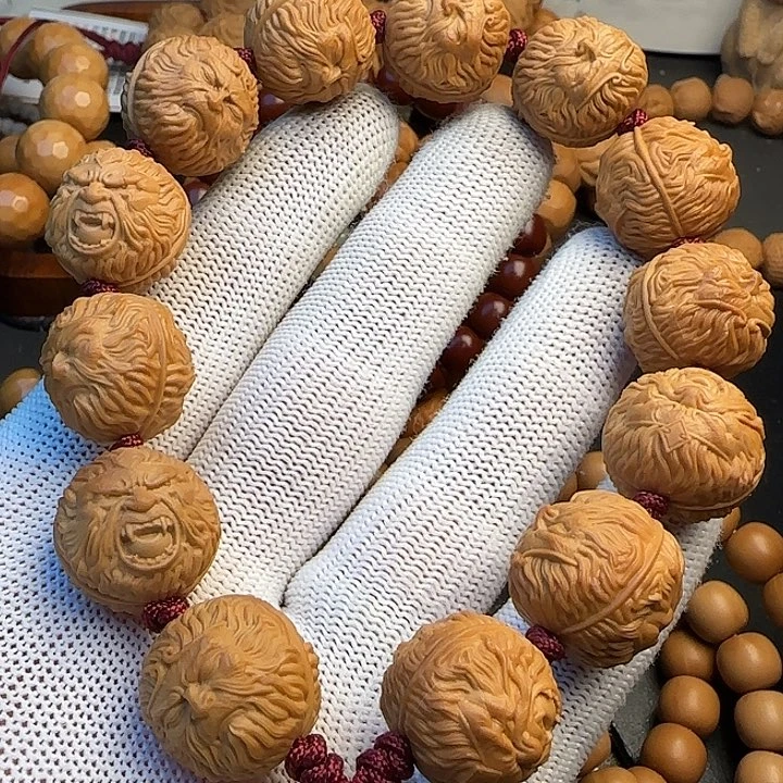 猴头核桃手串黑悟空尺寸19mm