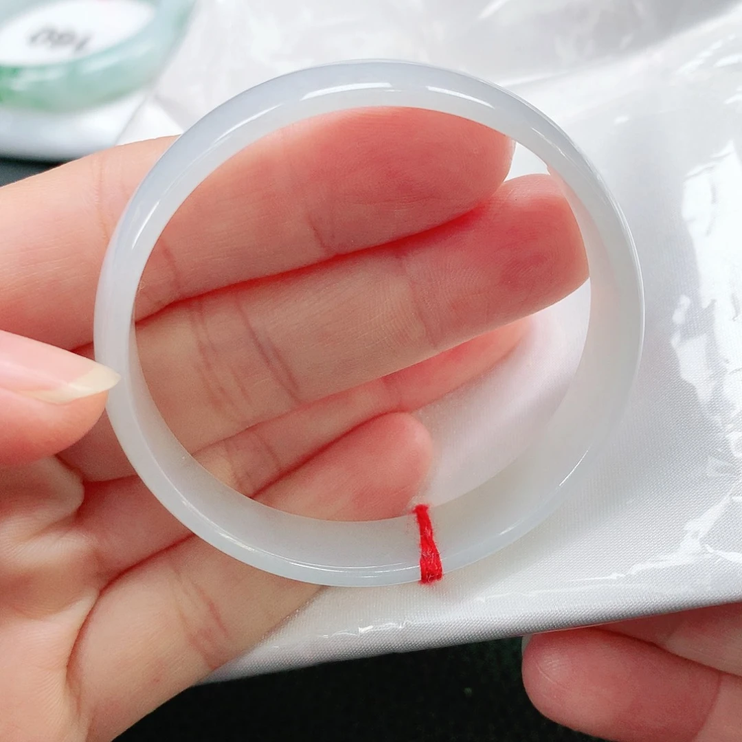 未镶嵌手镯翡翠52.6公主镯