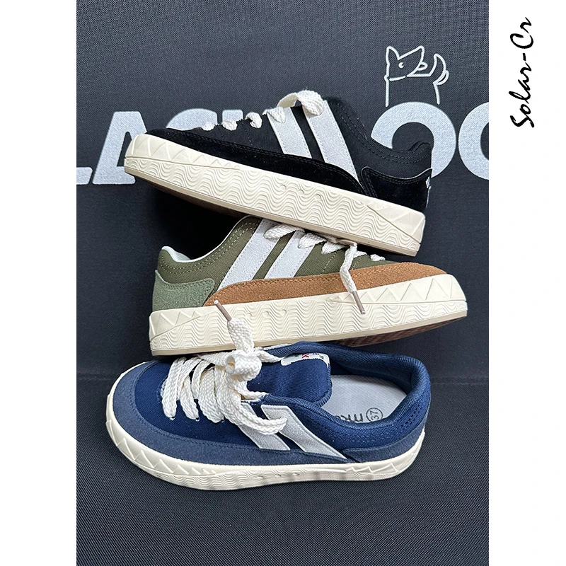 春夏小众复古男鞋港风复古面包黑鞋百搭潮流学生休闲运动滑板鞋