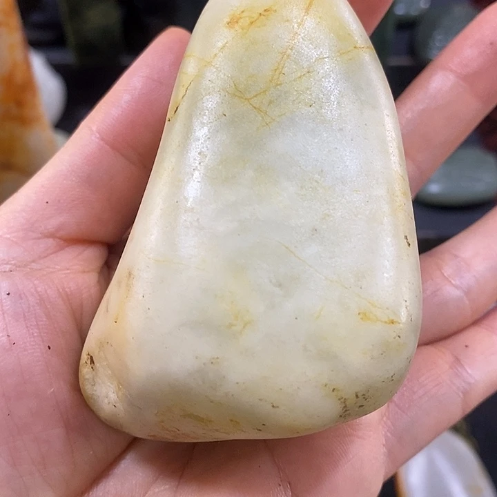 水***月未镶嵌和田玉（糖玉）挂件