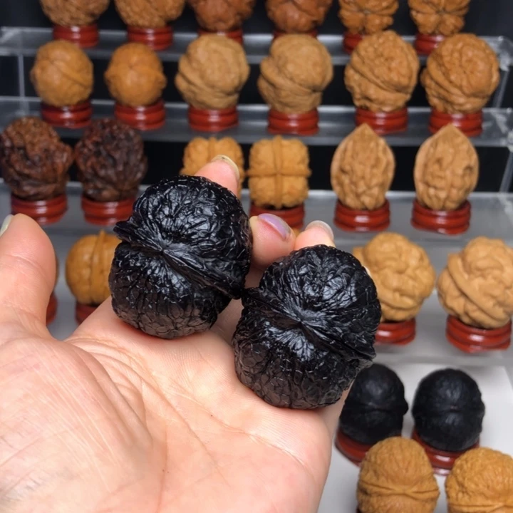 文玩核桃把件14紫气东来