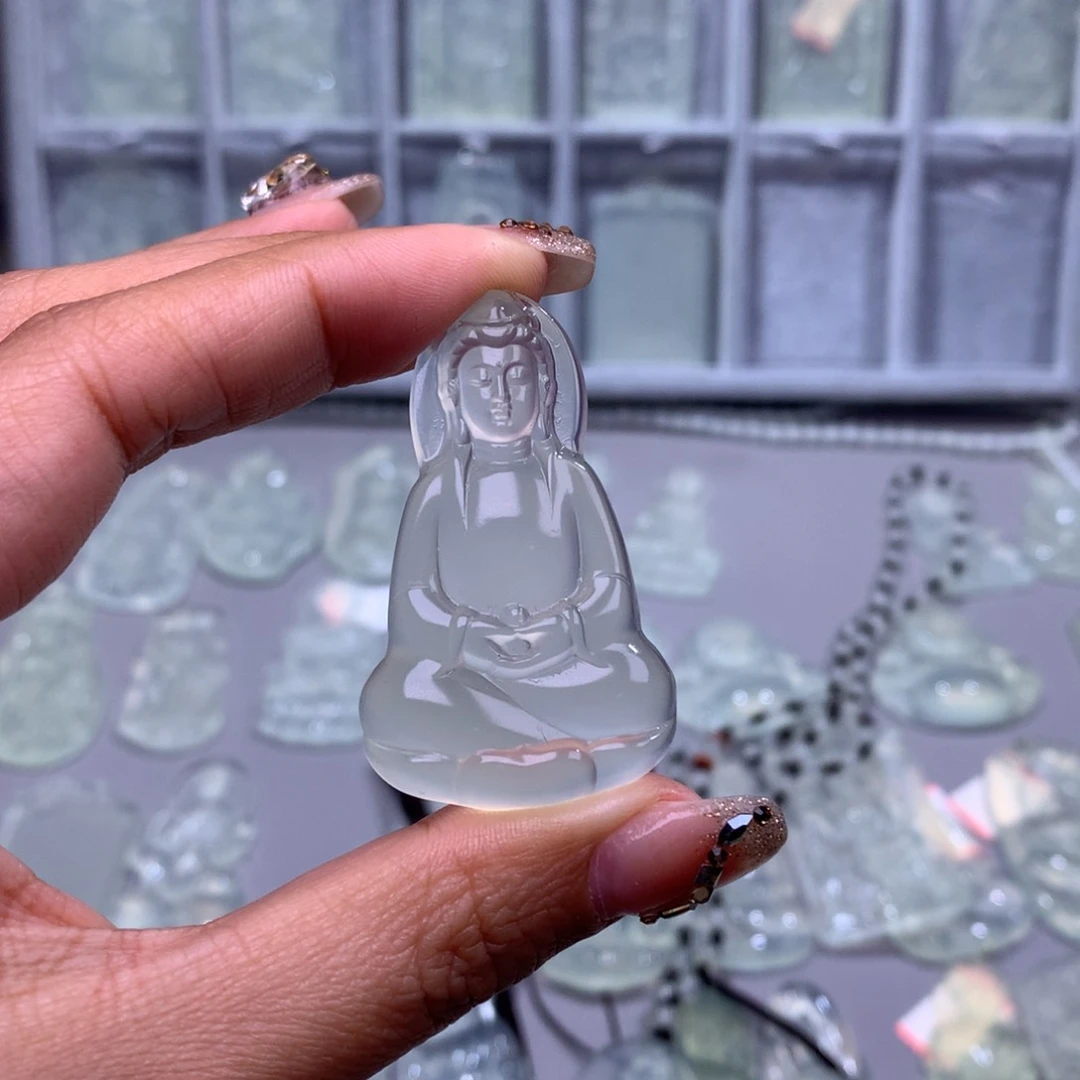 蛇纹石玉颈饰未镶嵌突*突