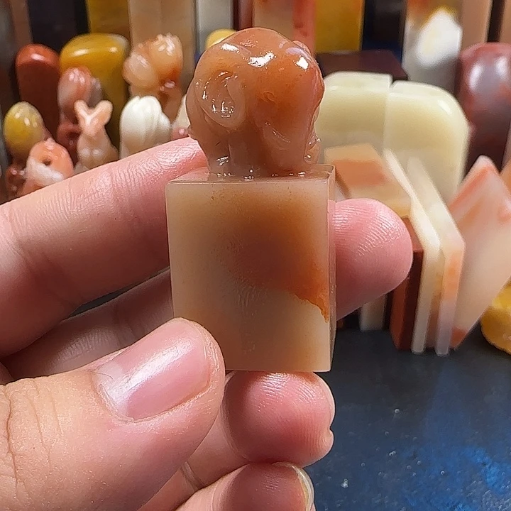 老挝石吉祥如意