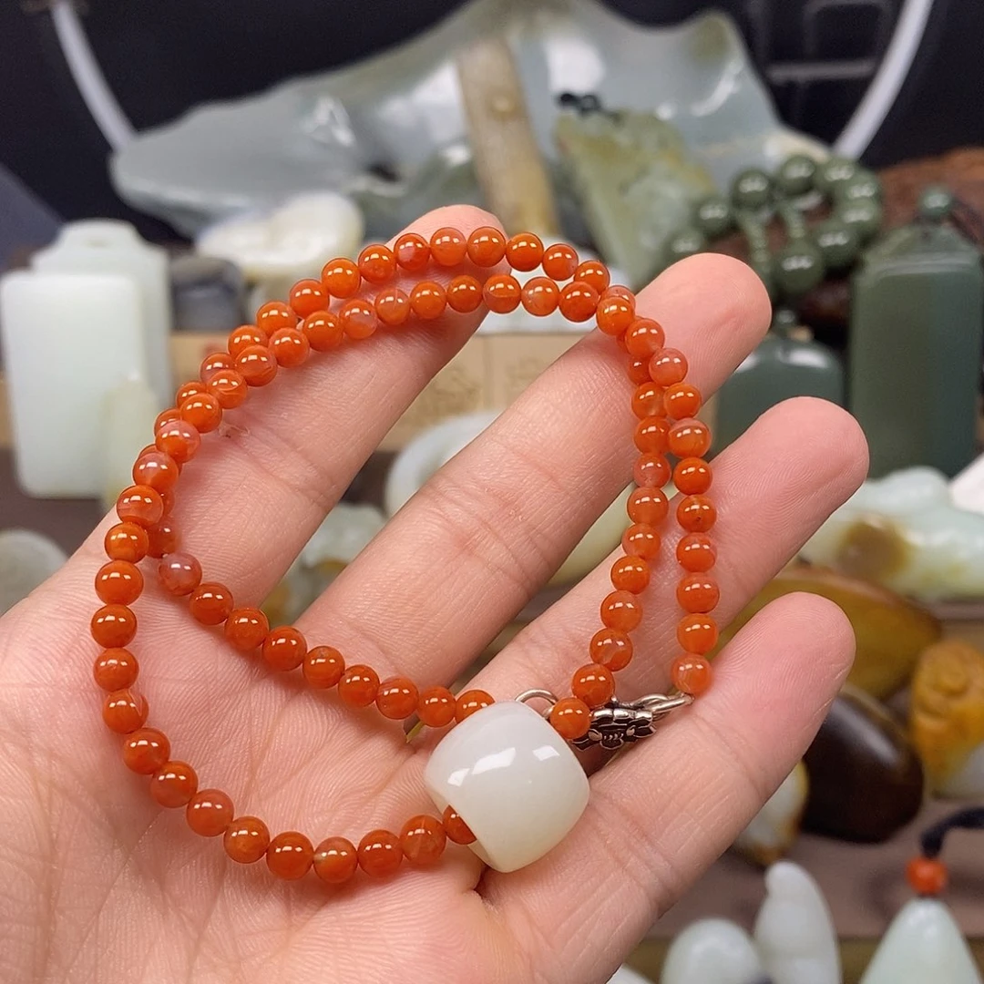 超***铺和田玉未镶嵌颈饰