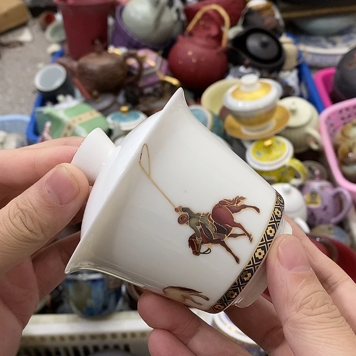 陶瓷艺术品及陶瓷制品