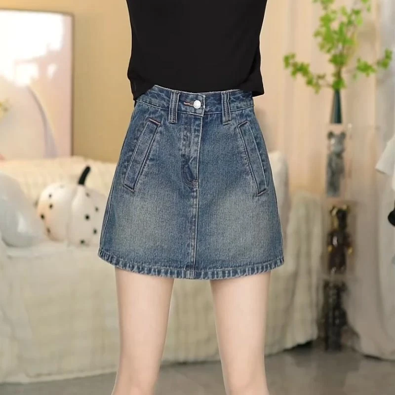 设计感高腰显瘦牛仔短裤女夏季2025年新款休闲显瘦百搭a字裙裤子