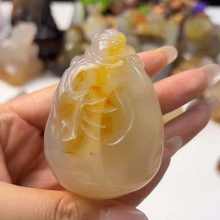 玛瑙/玉髓颈饰合金