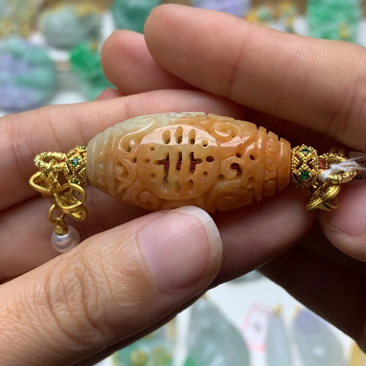 颈饰未镶嵌翡翠翡翠