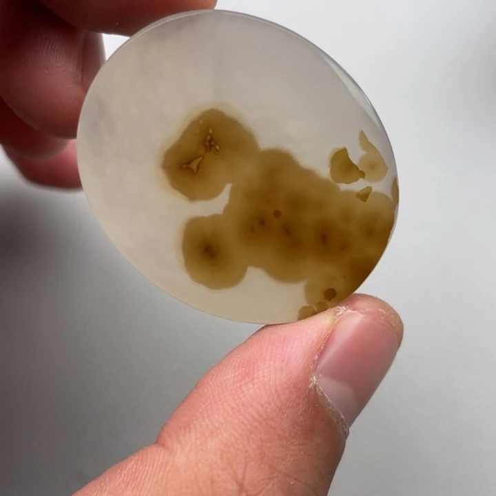 玛瑙/玉髓颈饰未镶嵌穿**空