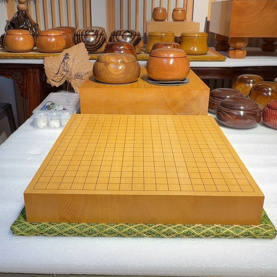 木质本榧2寸拼盘围棋棋盘
