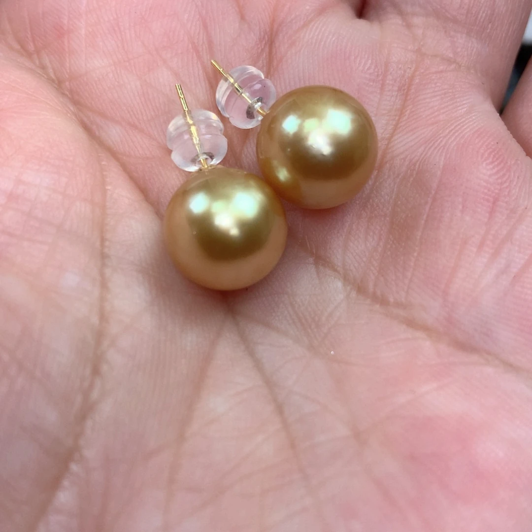 海水珍珠耳饰18K金镶嵌
