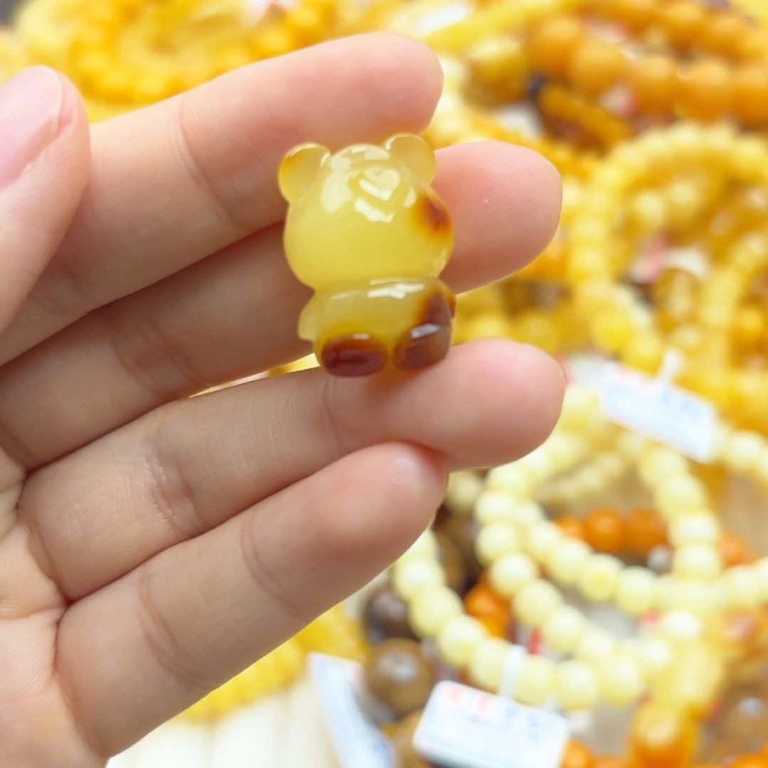 琥珀未镶嵌珠宝奇石