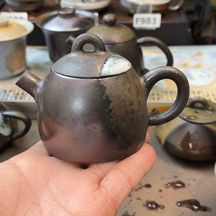茶盏竞拍商品不退不换