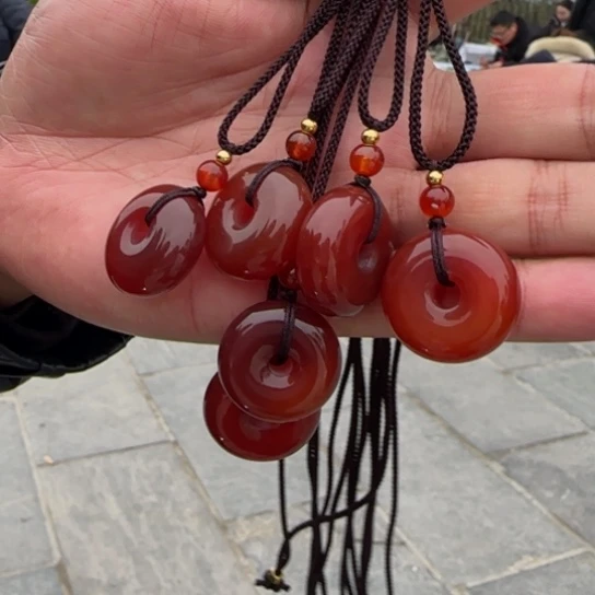 玛瑙/玉髓颈饰未镶嵌2.5厚，多样性发一