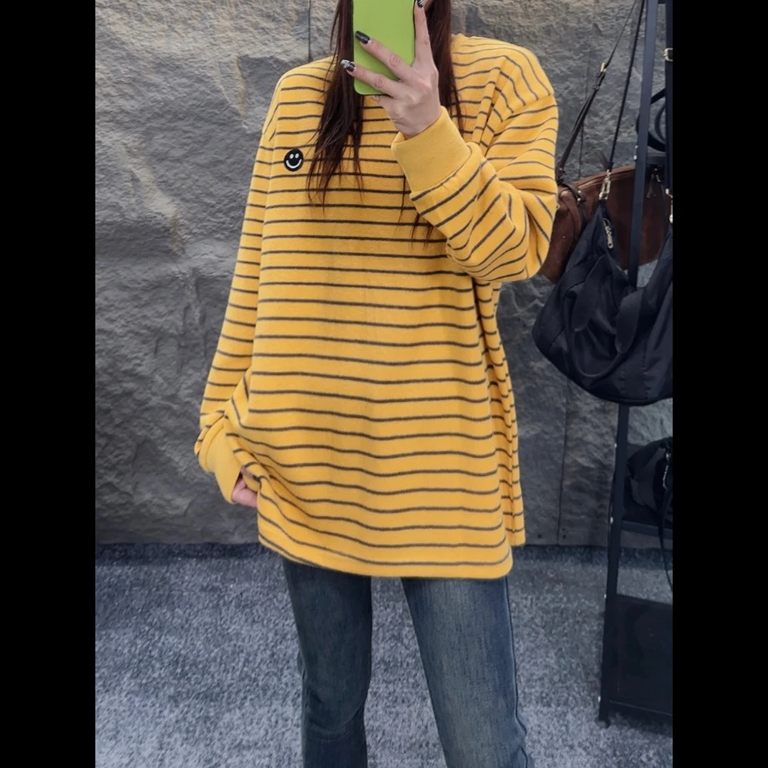 80186——欧货4色加厚不加绒笑脸条T上衣