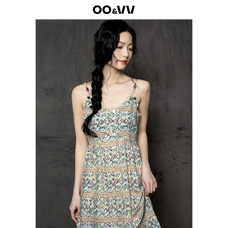 OO&VV设计感彩珠吊带连衣裙女2025夏新款法式气质修身碎花流苏边