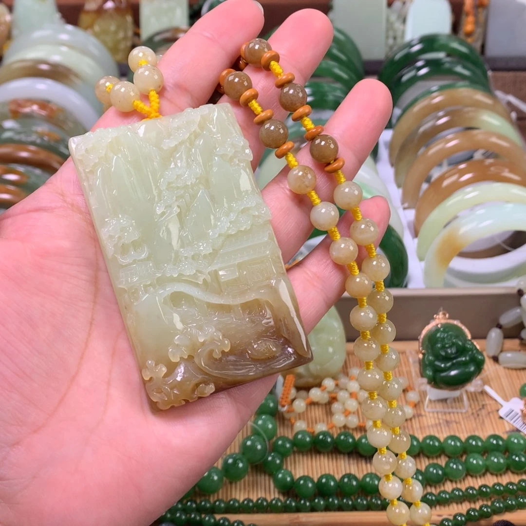 和田玉未镶嵌颈饰