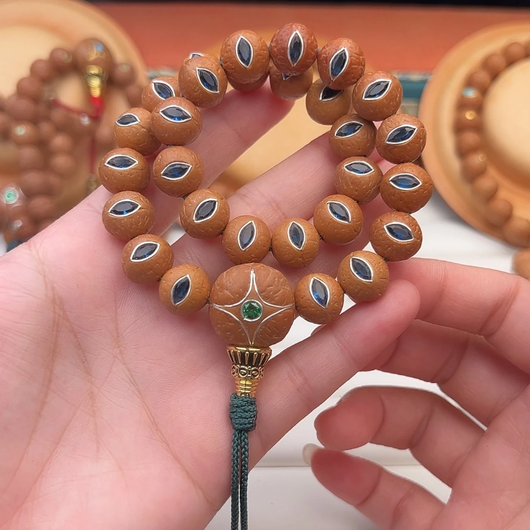 凤眼菩提吊坠凤眼菩提