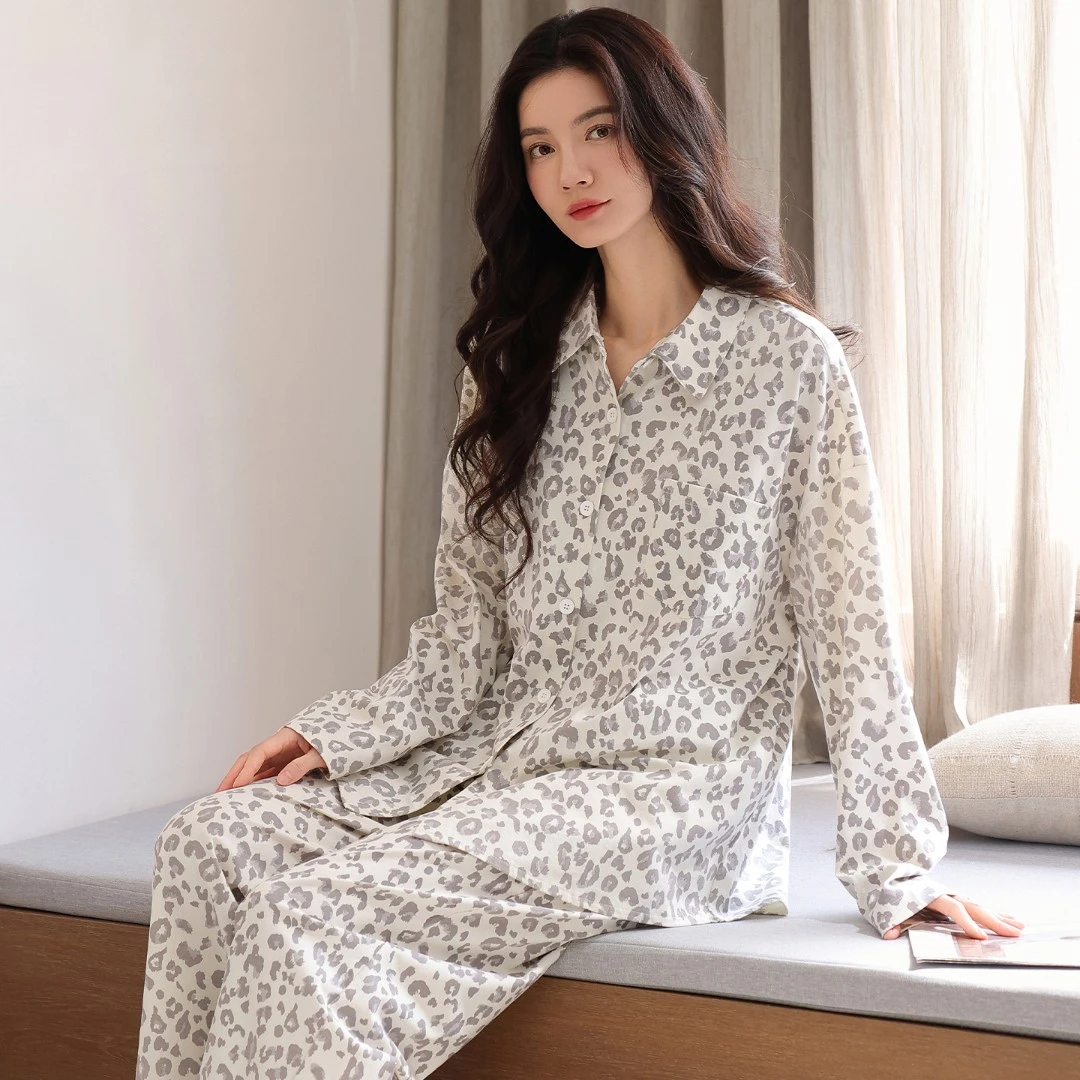 春秋季纯棉睡衣女士宽松舒适翻领简约豹纹家居服长袖长裤套装