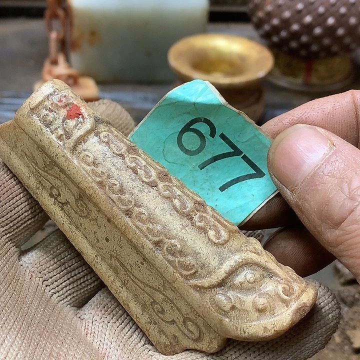 未镶嵌和田玉挂件