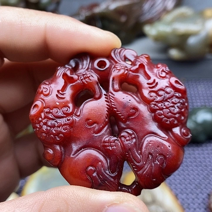 未镶嵌蛇纹石玉颈饰