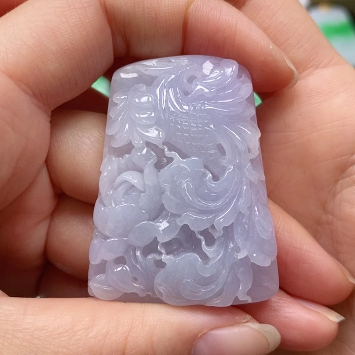 翡翠颈饰未镶嵌吊坠