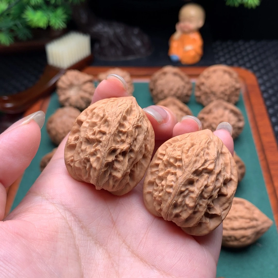 把件文玩核桃秋叶刀