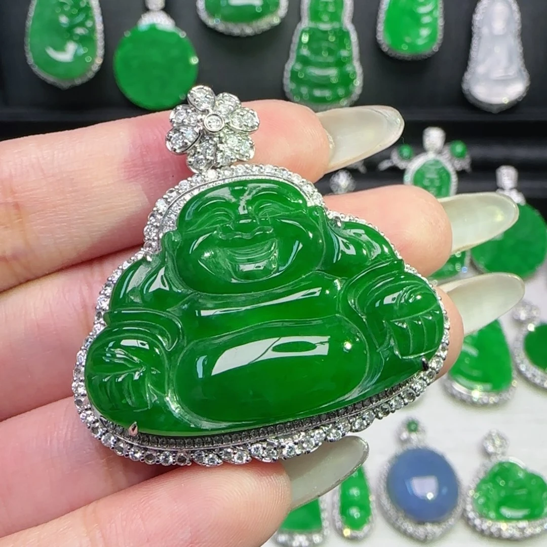 翡翠18K金镶嵌颈饰