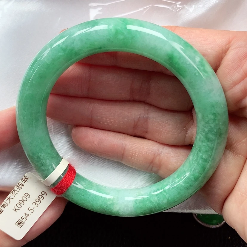 【闪购商品】未镶嵌手镯翡翠哪*